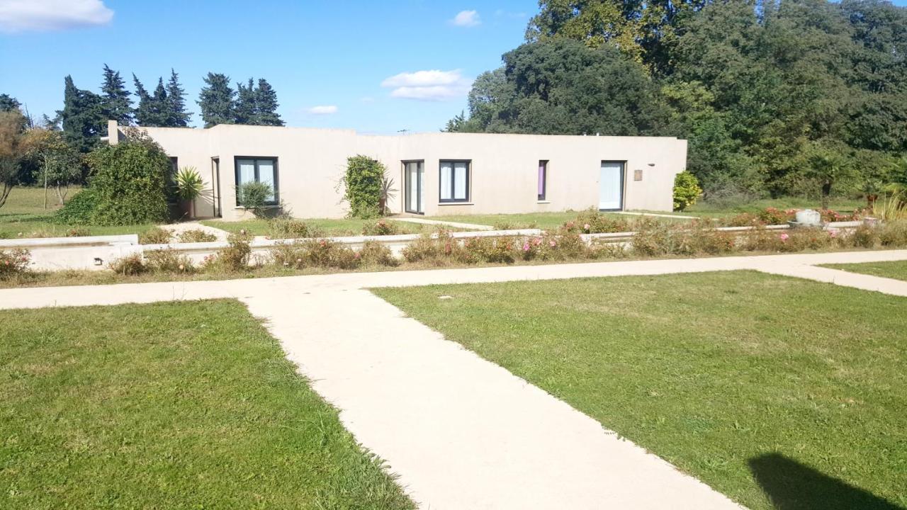 Les Madones Apartment Nîmes Exterior foto