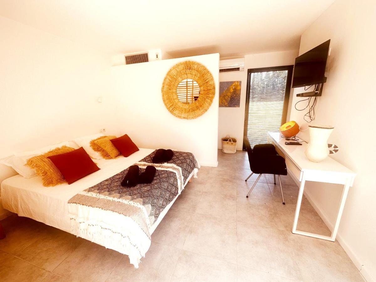 Les Madones Apartment Nîmes Exterior foto