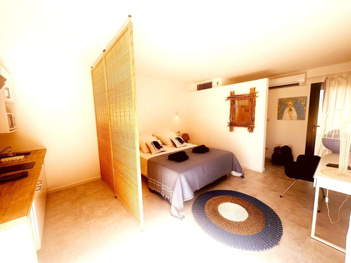 Les Madones Apartment Nîmes Exterior foto