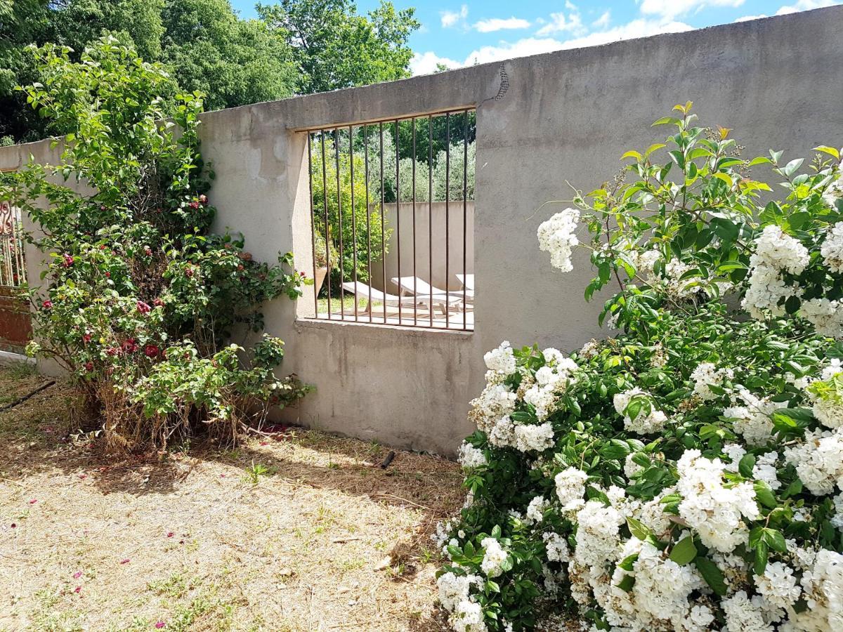 Les Madones Apartment Nîmes Exterior foto