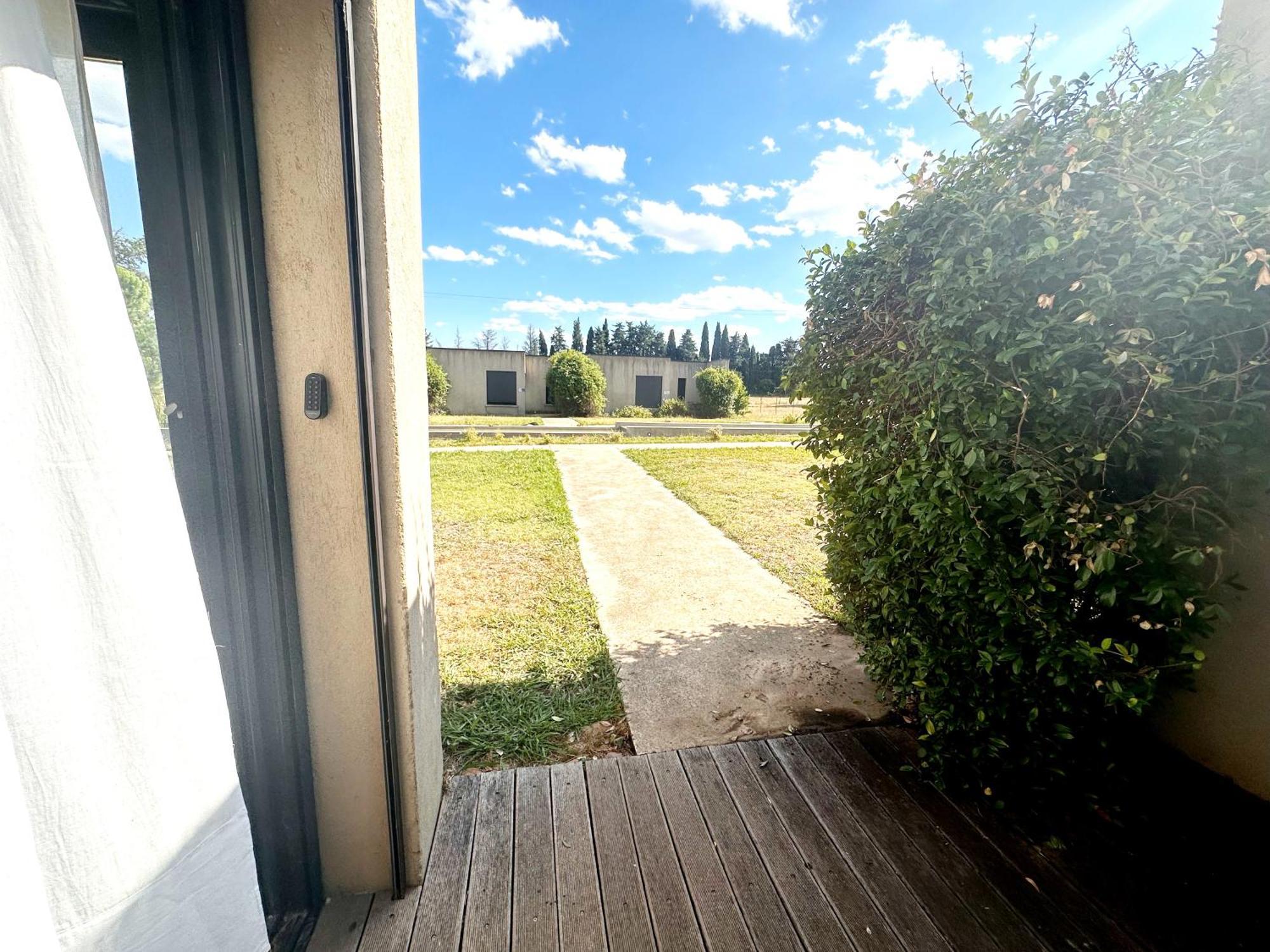 Les Madones Apartment Nîmes Exterior foto